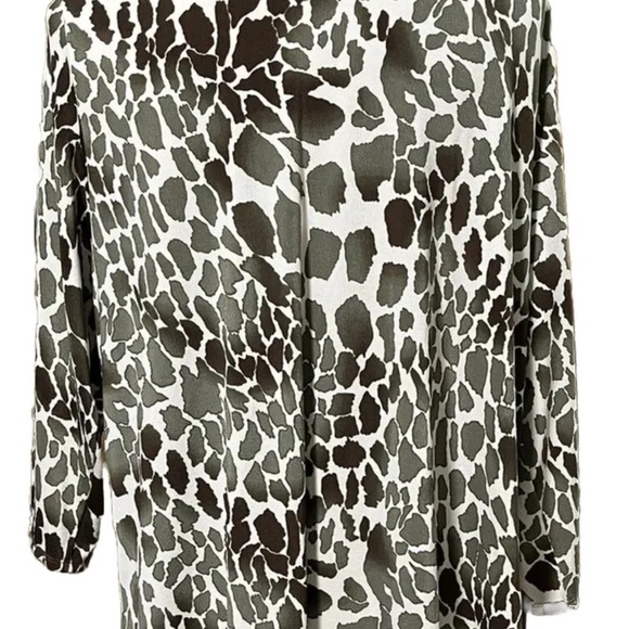 Additions by Chico's Top, 3/4 Sleeve Jacket, Green Animal Print, Women’s Sz 3 - Picture 2 of 3